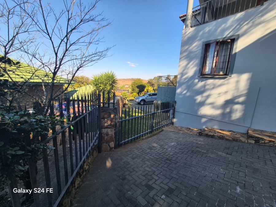 5 Bedroom Property for Sale in Cashan North West